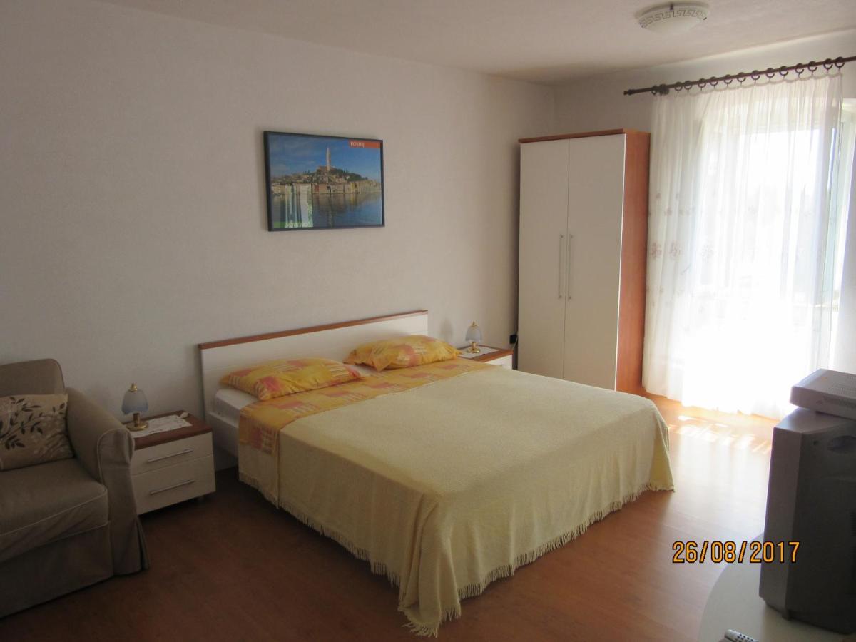 Appartamento Haus Roko Rovigno Esterno foto